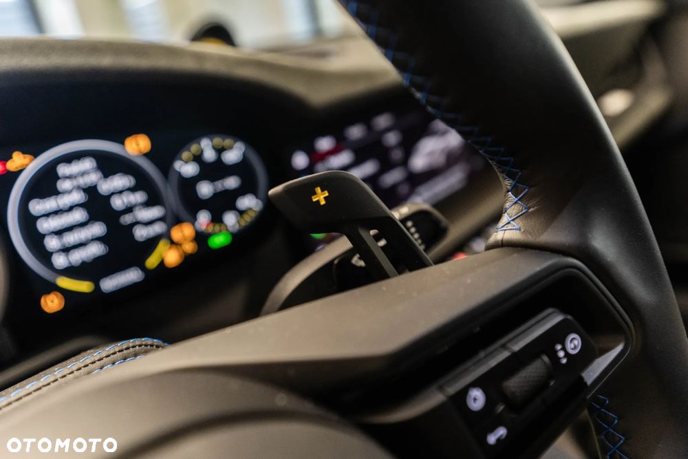 Porsche 911 - 18