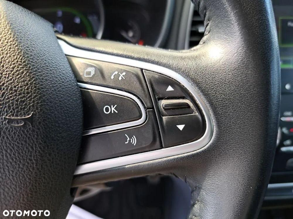 Renault Megane 1.5 Blue dCi Limited - 19