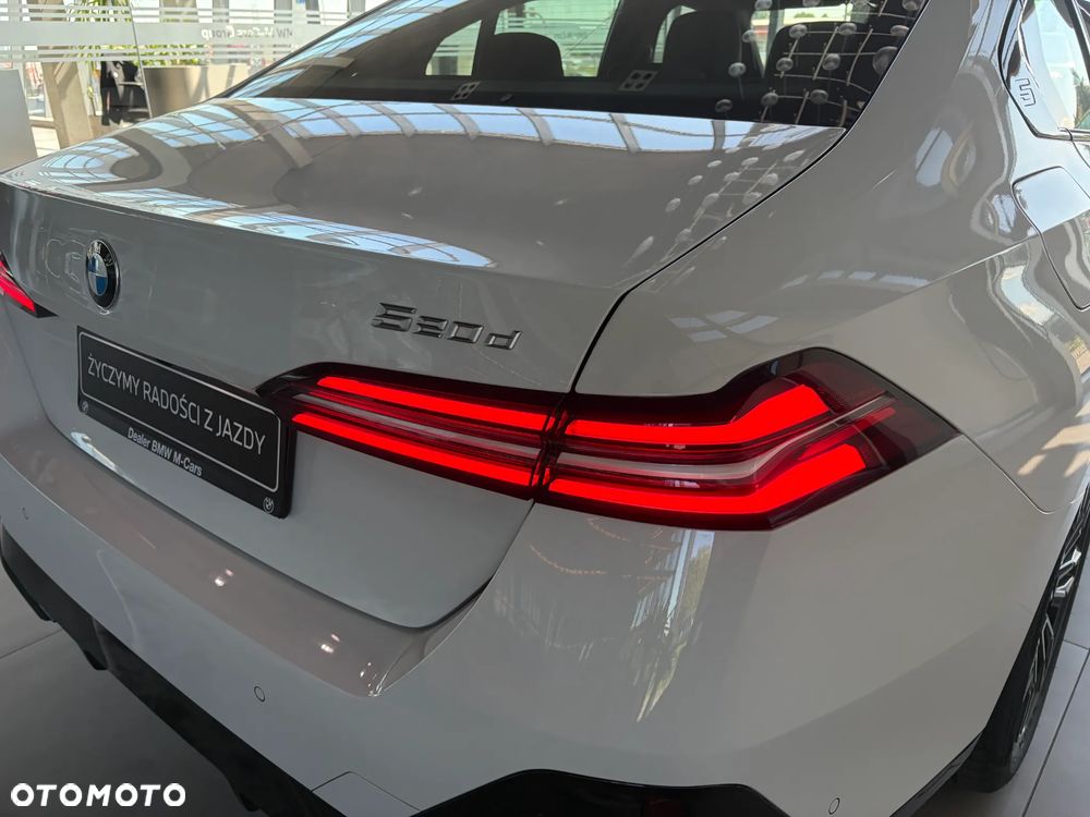 BMW Seria 5 - 11