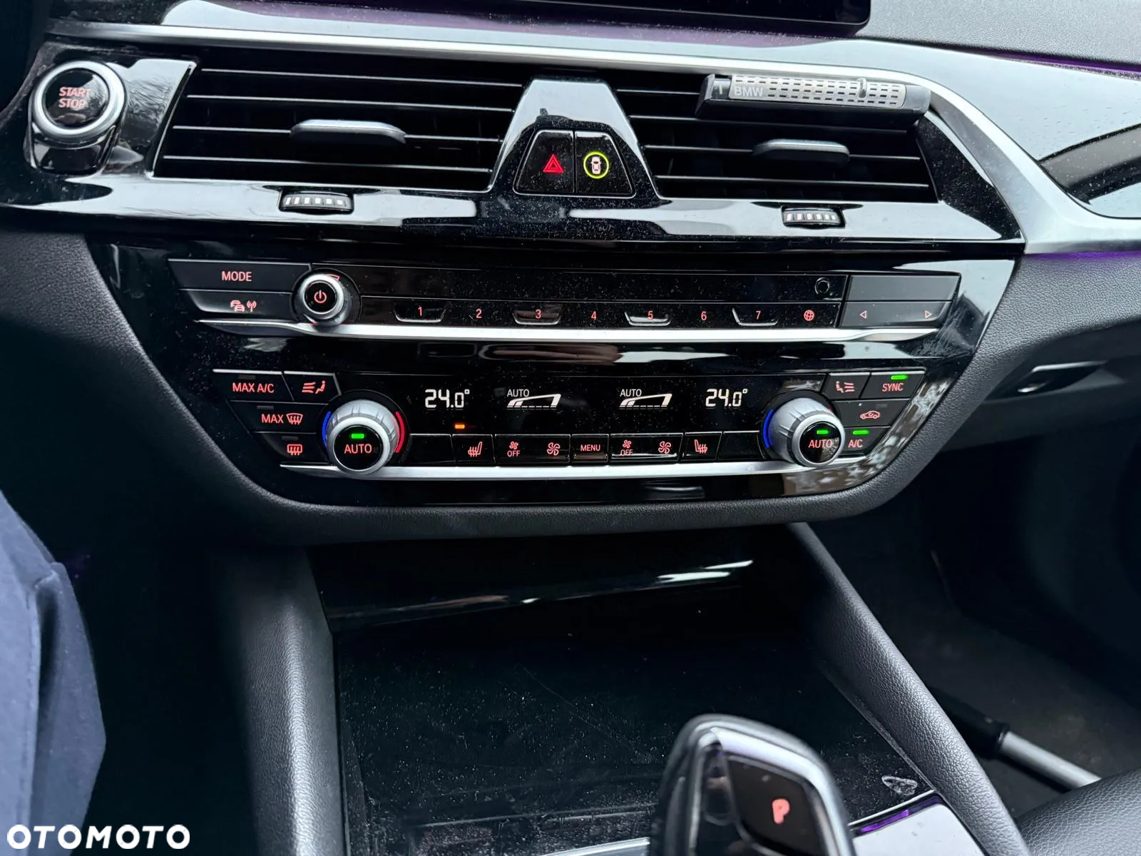 BMW Seria 5 530e xDrive Luxury Line sport - 9