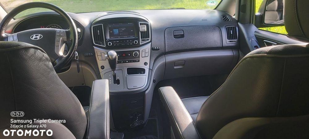 Hyundai H-1 Starex - 36