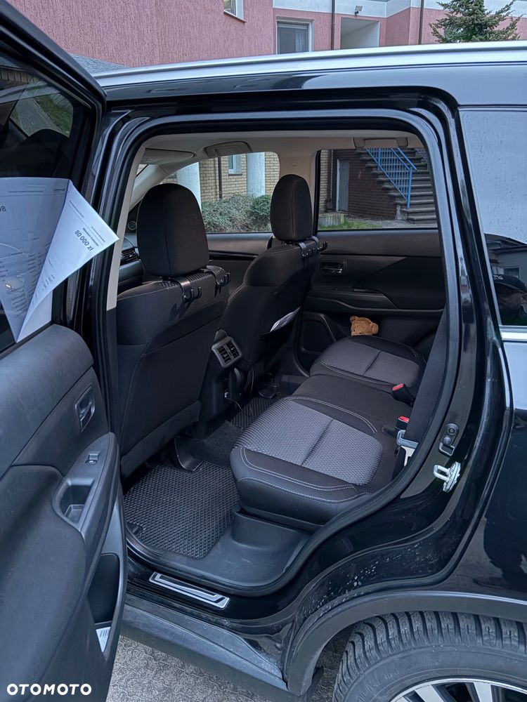 Mitsubishi Outlander 2.0 Instyle SDA 4WD CVT - 22