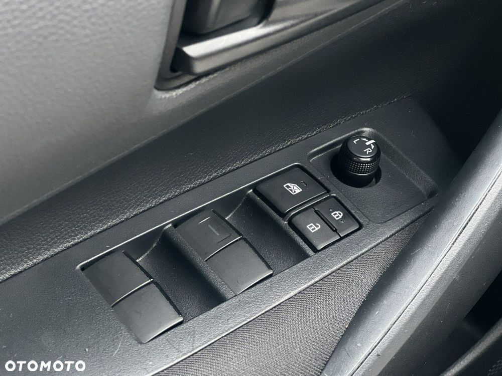 Toyota Corolla 1.2 T Comfort - 31