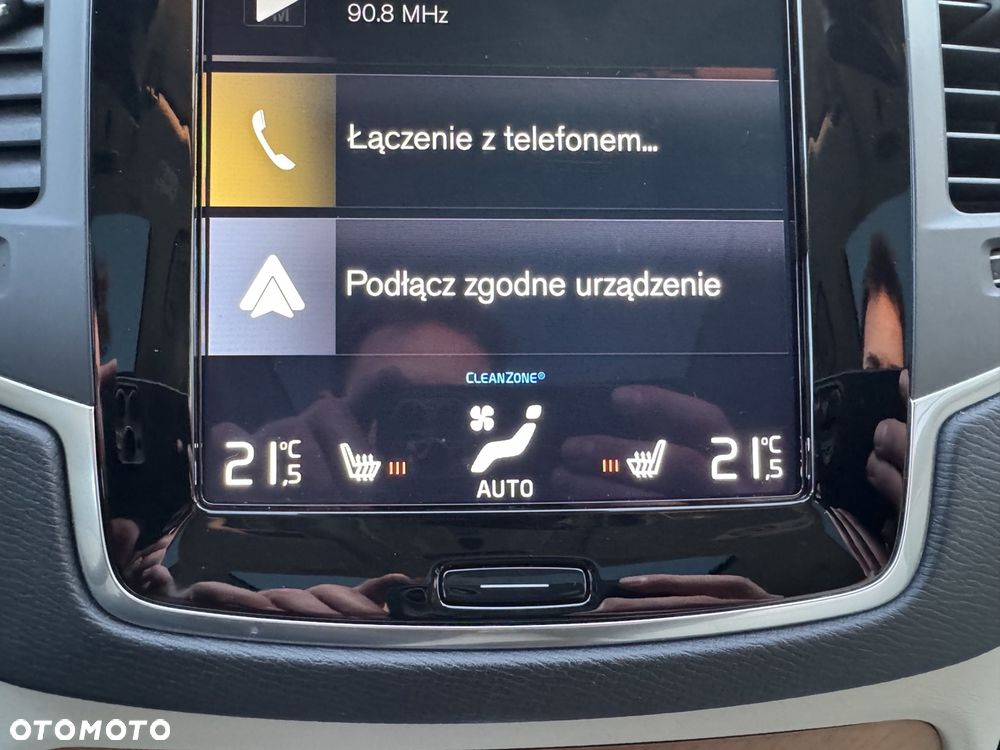 Volvo XC 90 D5 AWD Momentum 7os - 32