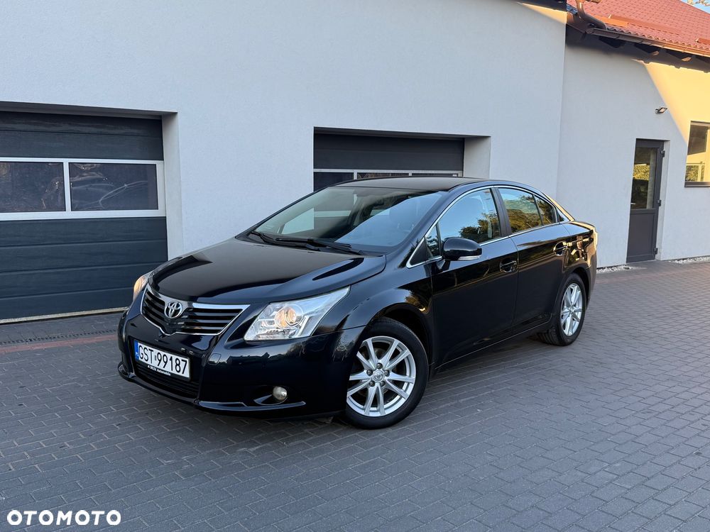 Toyota Avensis 2.0 D-4D Platinium - 1