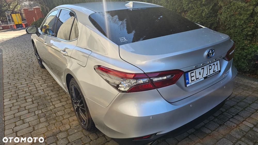 Toyota Camry 2.5 Hybrid Dynamic Force Executive e-CVT - 8