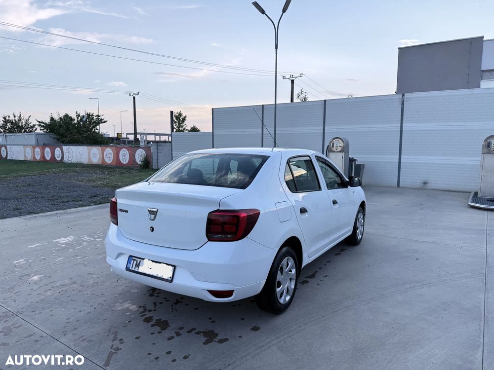 Dacia Logan TCe 90 Essential - 2