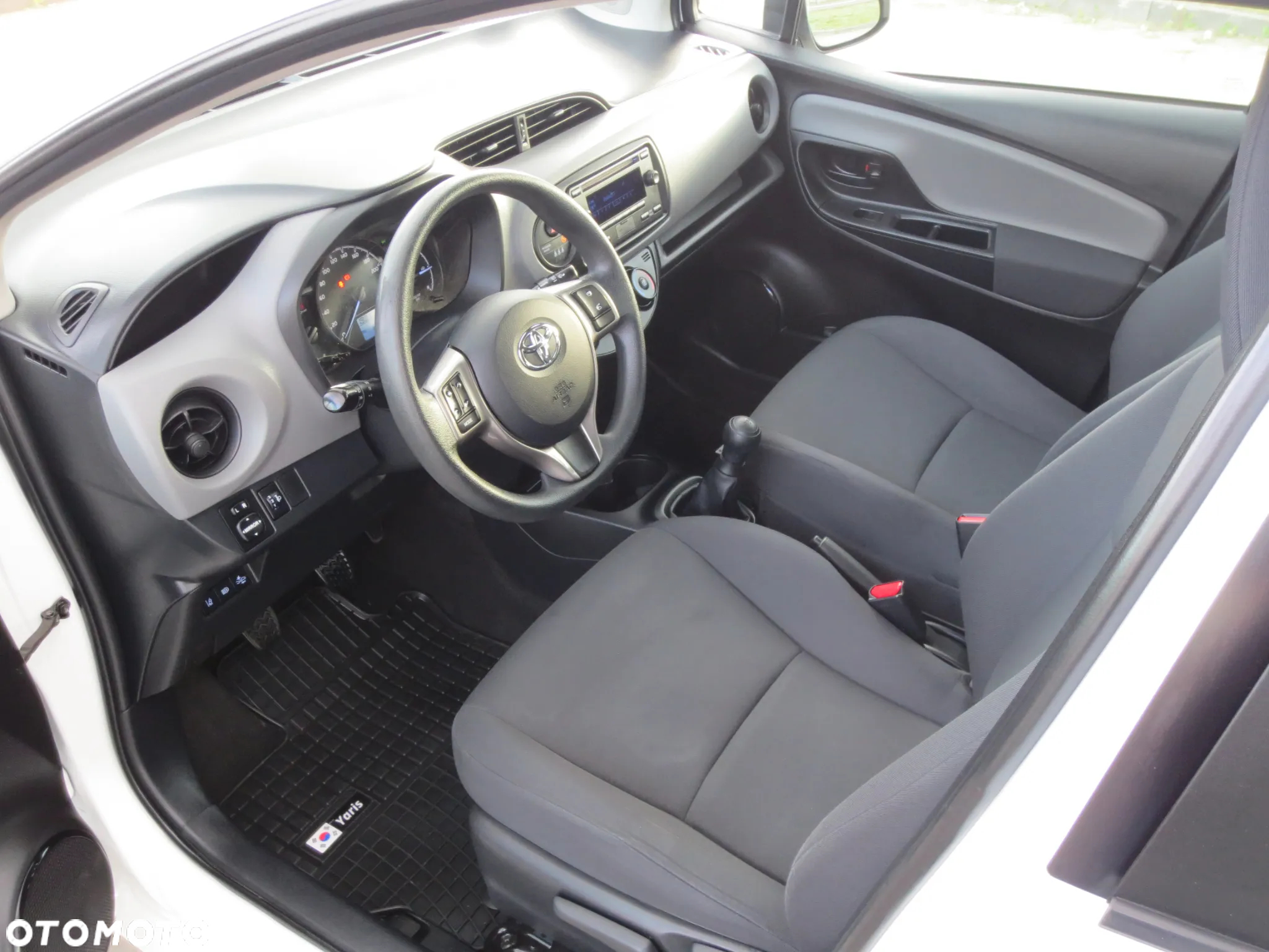 Toyota Yaris - 9