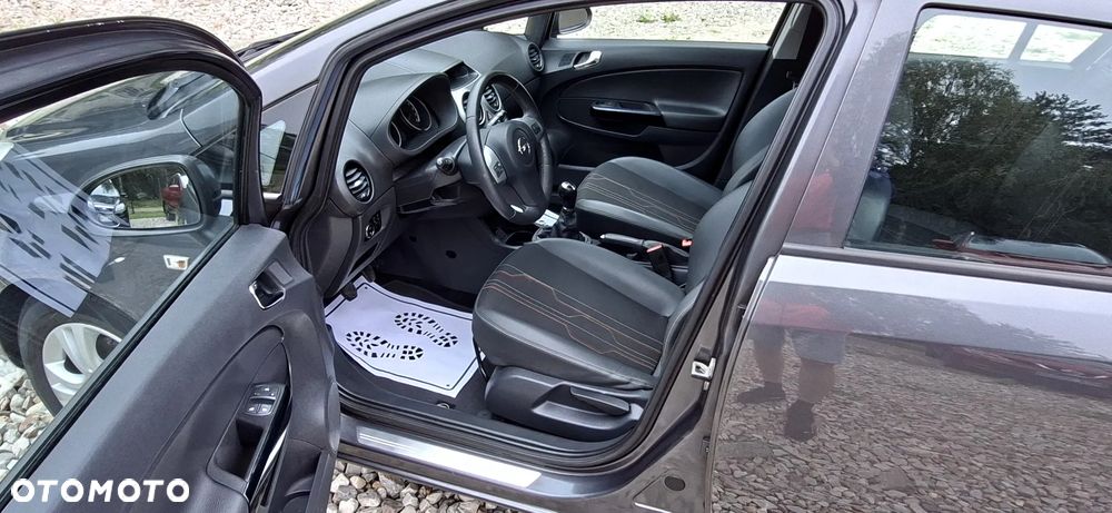 Opel Corsa 1.4 16V Innovation - 13