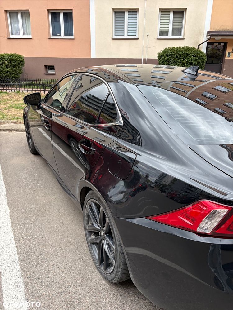 Lexus IS 250 F Sport - 6