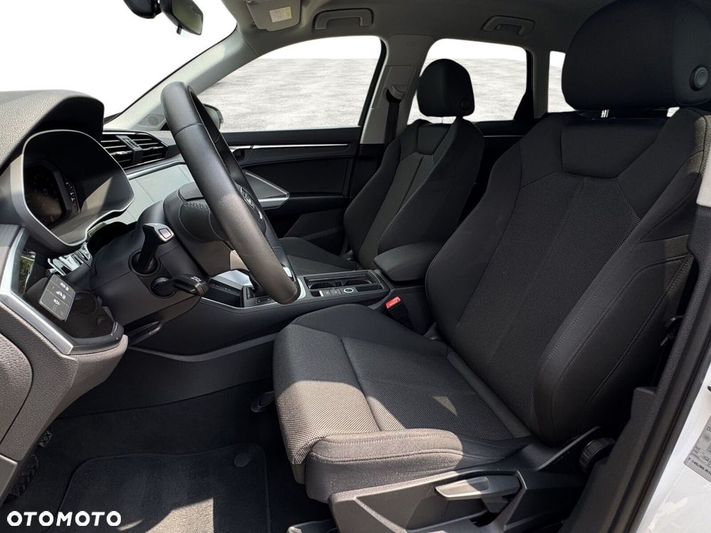 Audi Q3 35 TFSI mHEV S-Line S tronic - 11