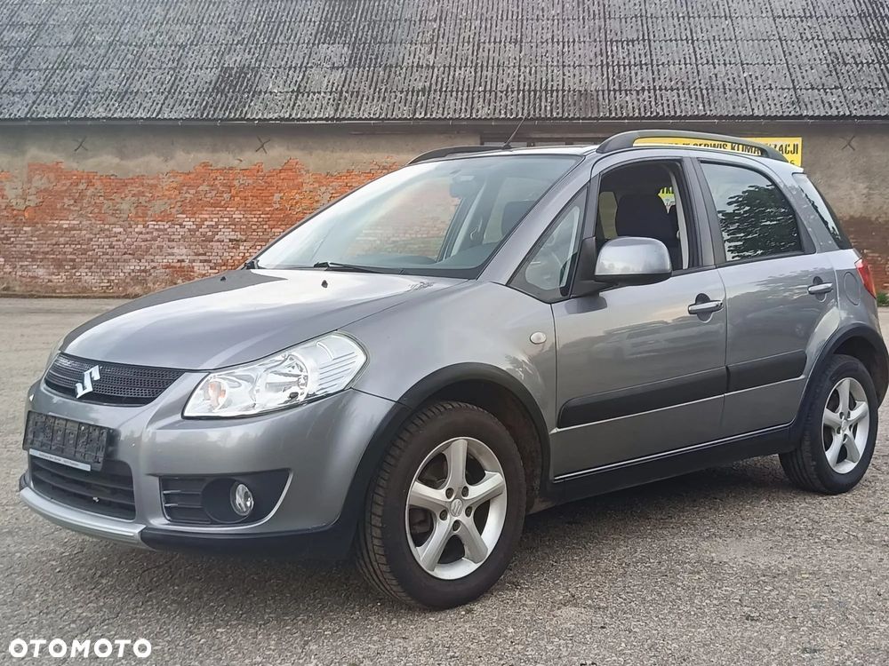 Suzuki SX4 1.6 VVT 4x4 Comfort - 4