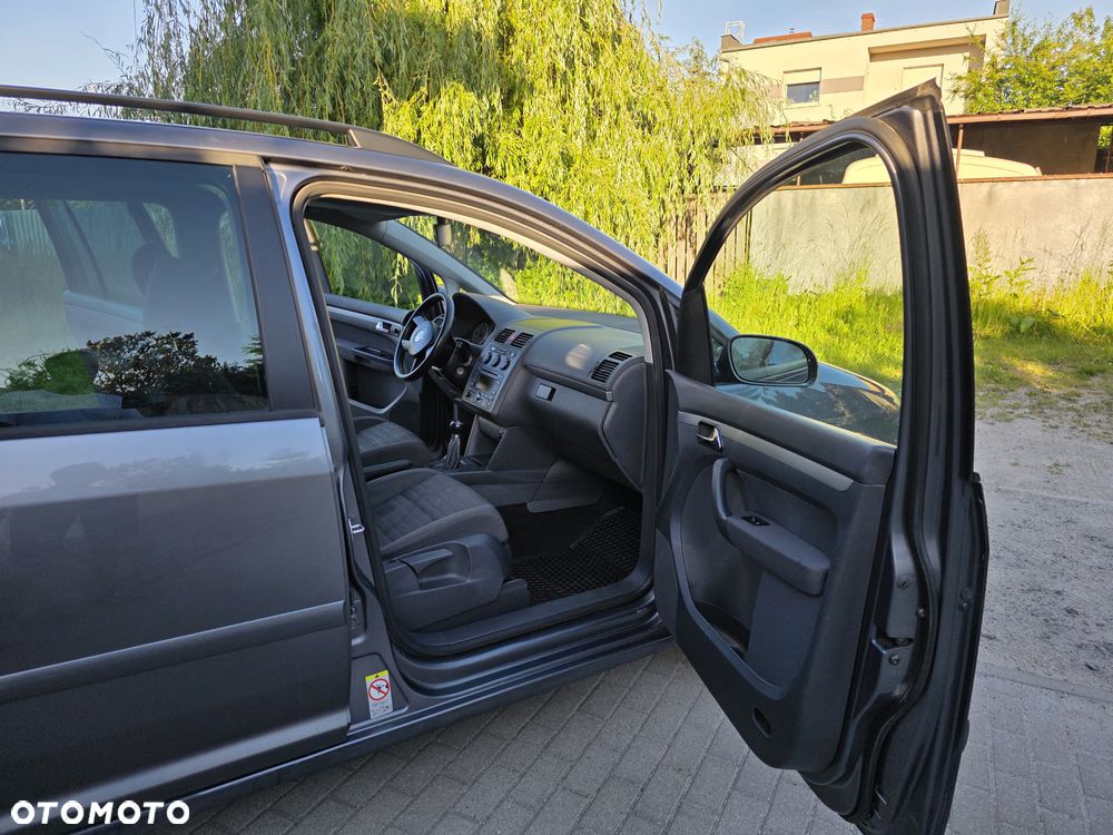 Volkswagen Touran 1.6 United - 14