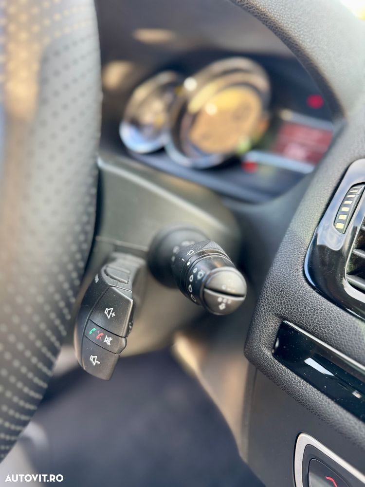 Renault Megane Grandtour ENERGY dCi 110 Start & Stopp Bose Edition - 17