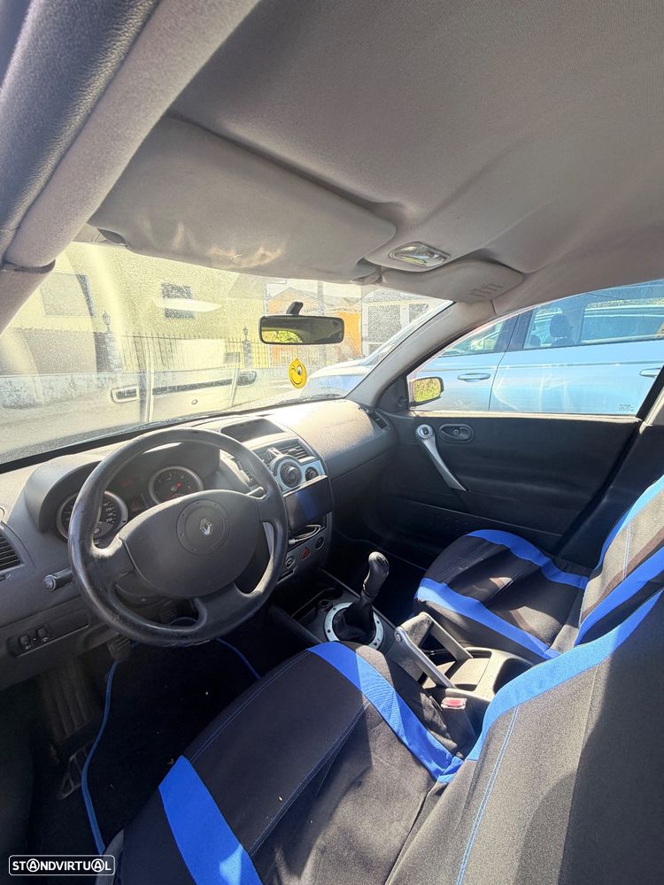 Renault Mégane 1.5 dCi Confort Dynamique - 13