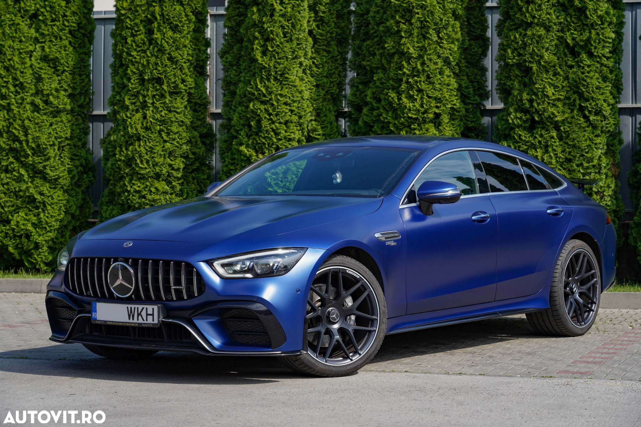 Mercedes-Benz AMG GT - 4