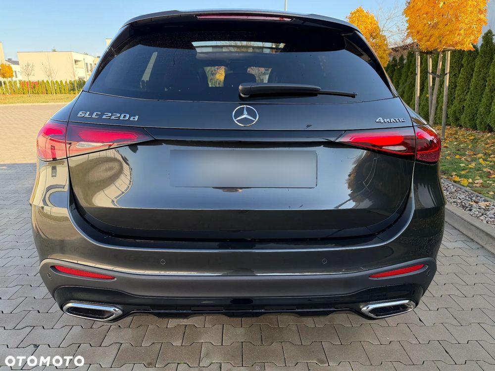 Mercedes-Benz GLC 220 d 4-Matic - 4