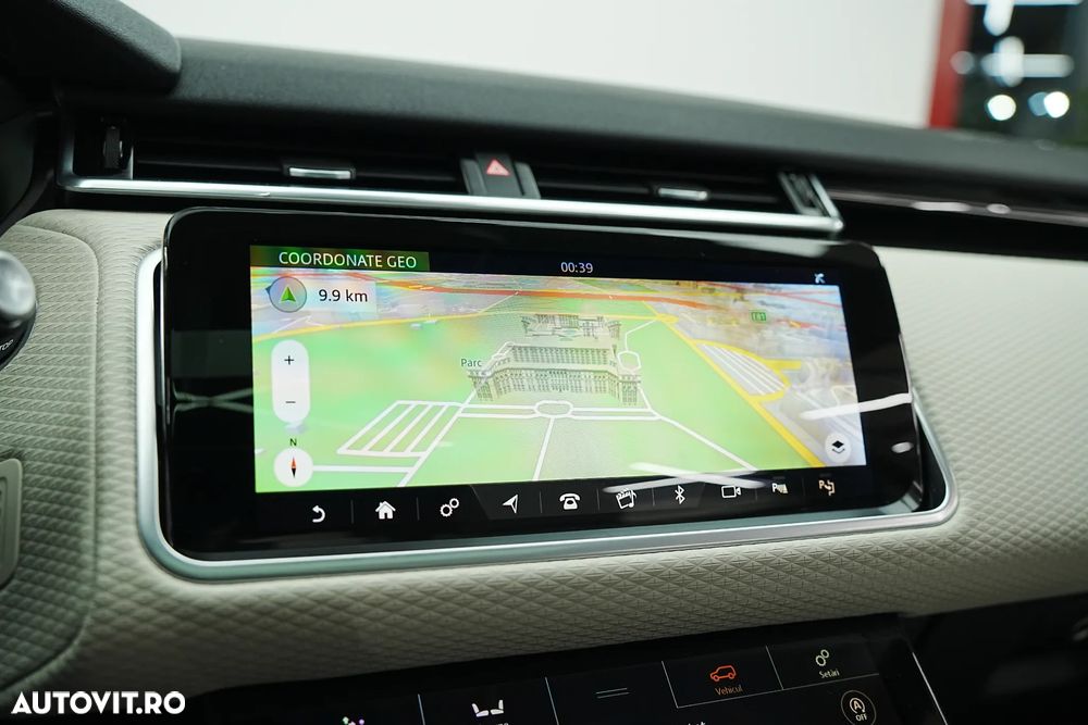 Land Rover Range Rover Velar 2.0 R-Dynamic SE - 40