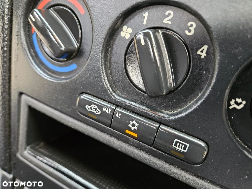 Opel Astra 1.4 Elegance - 7