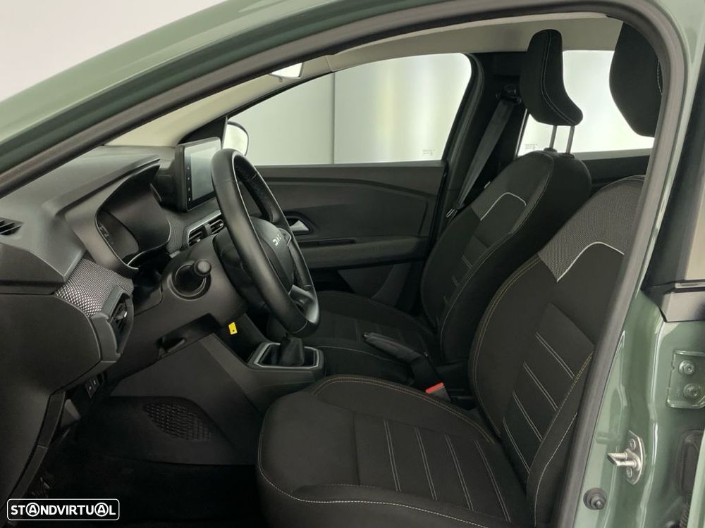 Dacia Sandero - 11