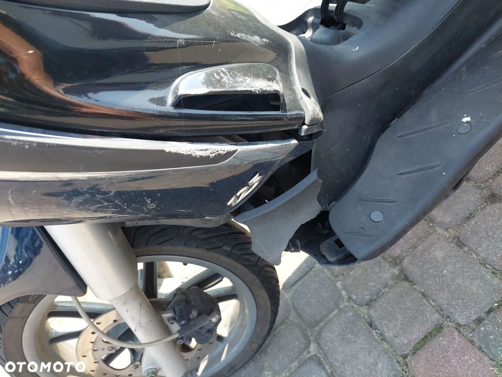 Piaggio Beverly - 11