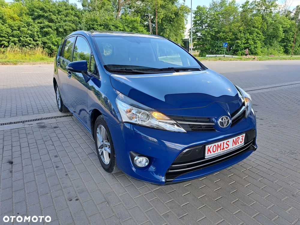 Toyota Verso - 4