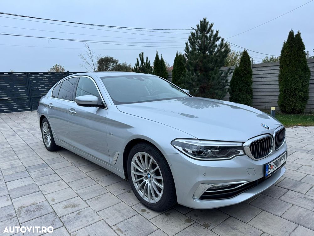 BMW Seria 5 520i Aut. Luxury Line - 8