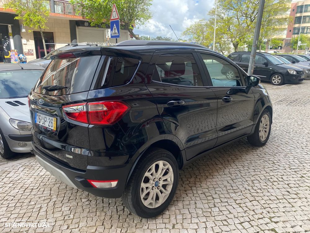 Ford EcoSport 1.0 EcoBoost Titanium - 20