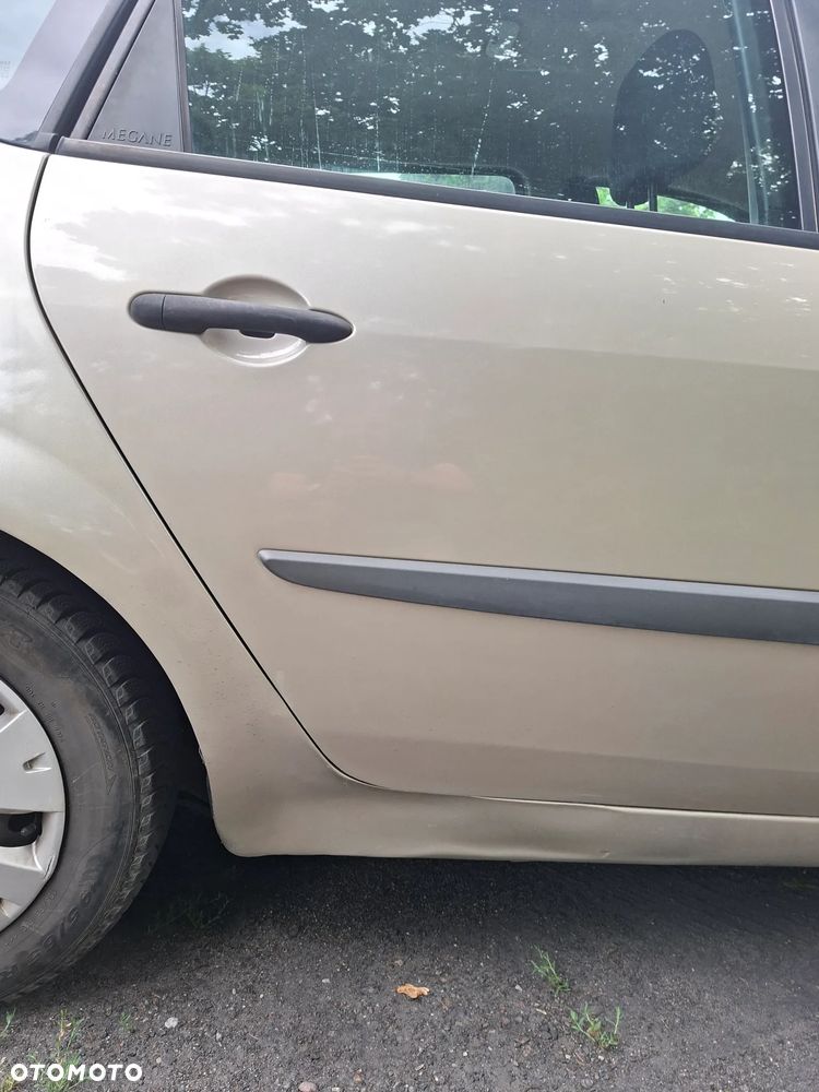 Renault Scenic 1.5 dCi Alize - 7