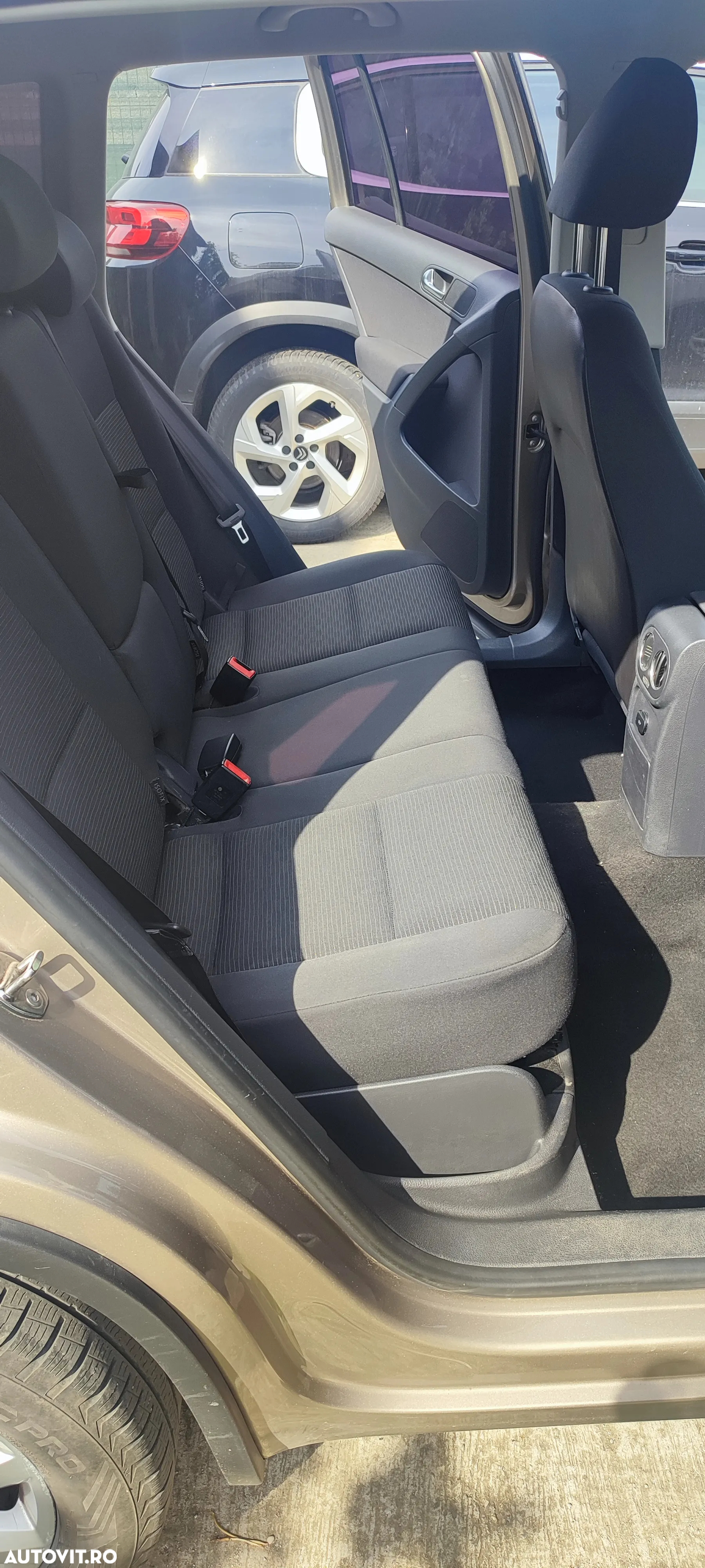 Volkswagen Tiguan - 6