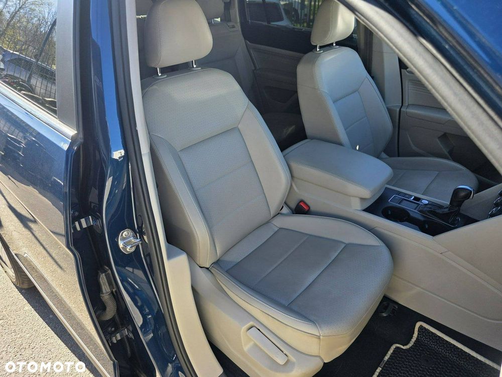 Volkswagen Atlas - 24