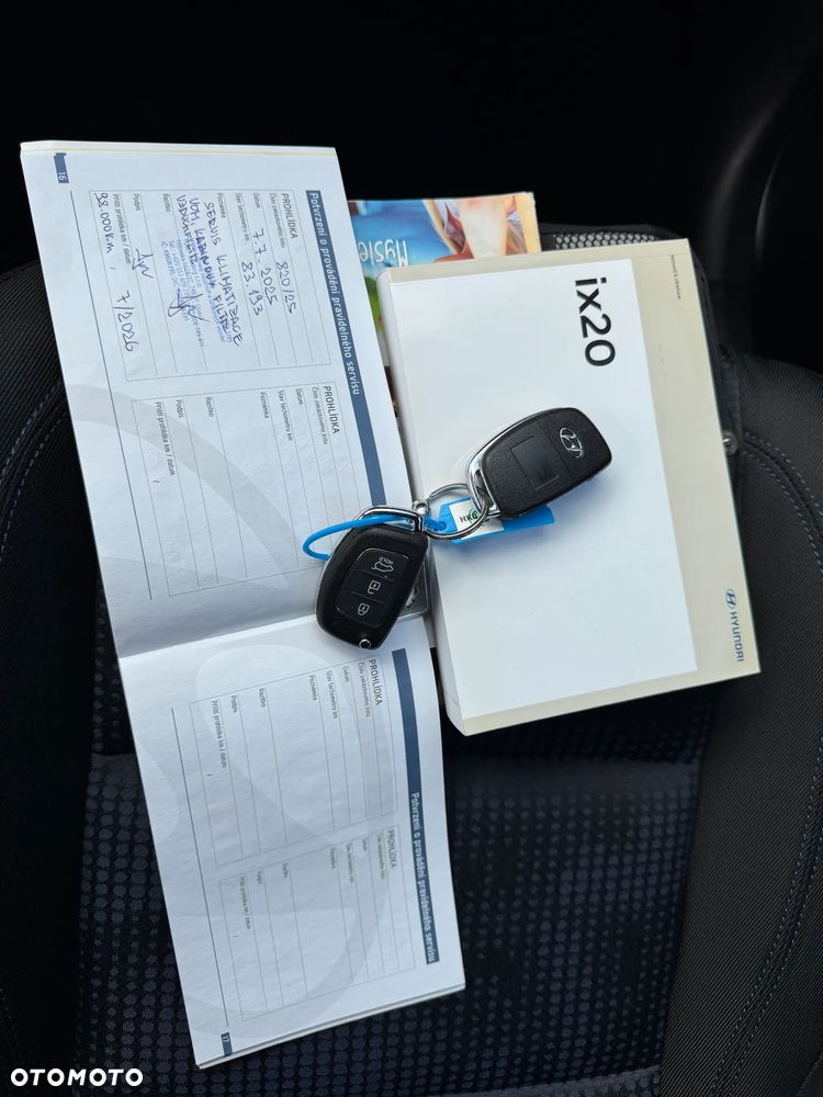 Hyundai ix20 1.4 blue Trend - 18