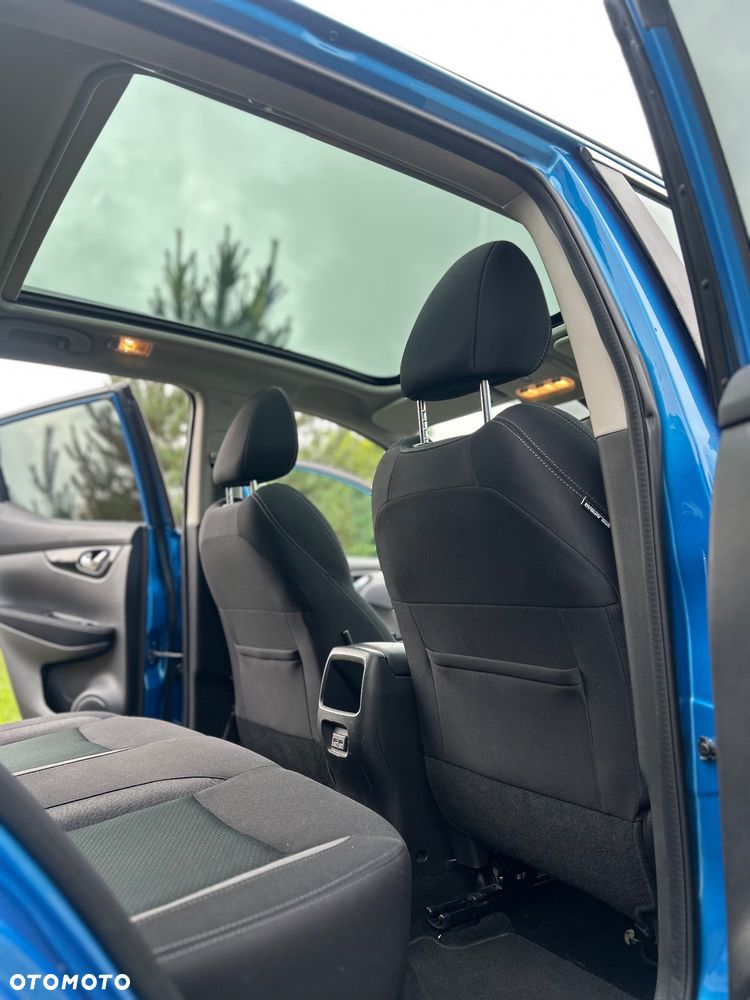 Nissan Qashqai 1.3 DIG-T N-Connecta DCT - 22