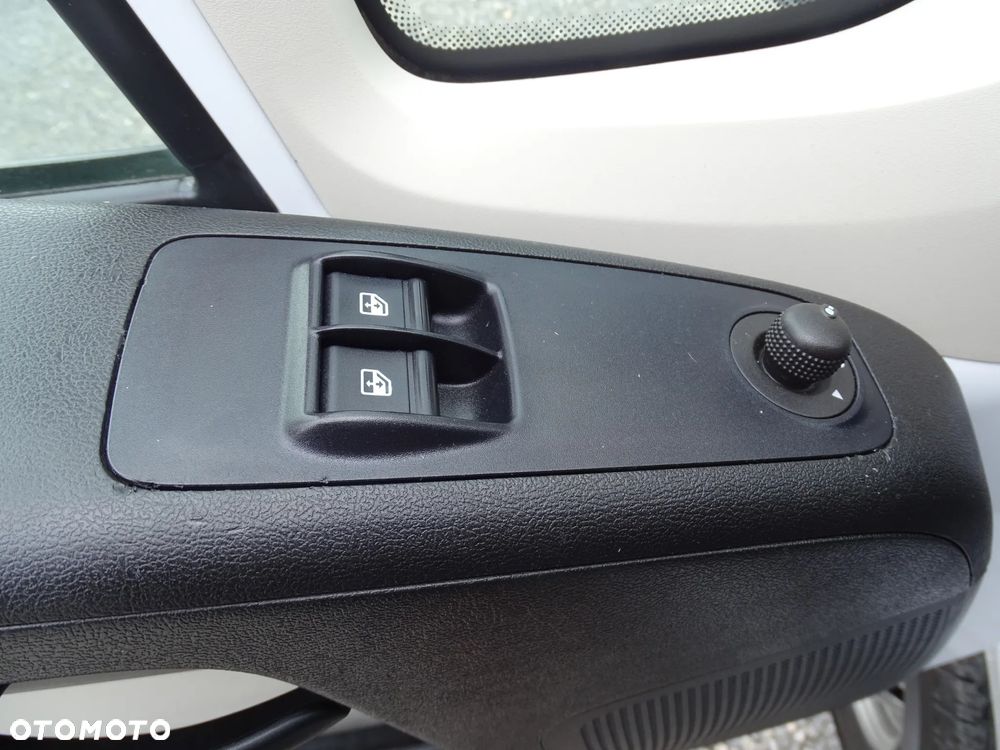 Fiat Ducato 7 osobowy 2.3 - 26