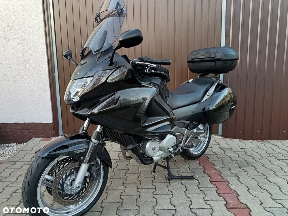 Honda Deauville - 16