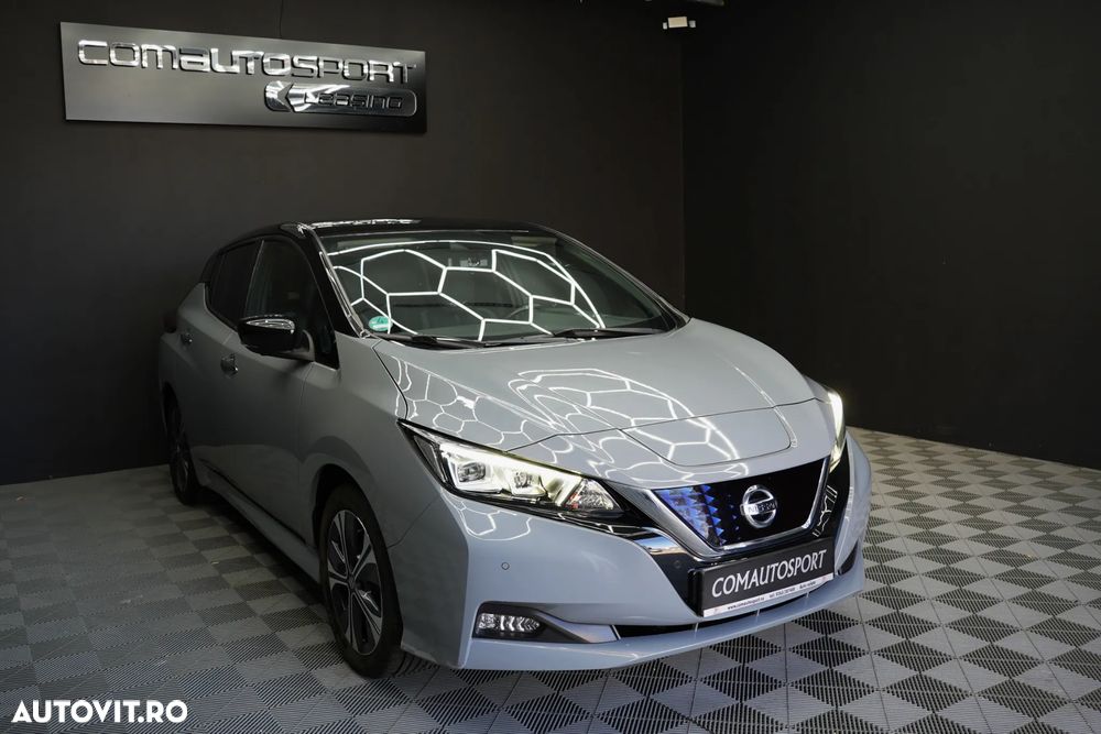 Nissan LEAF 62 kWh 214CP Tekna - 1