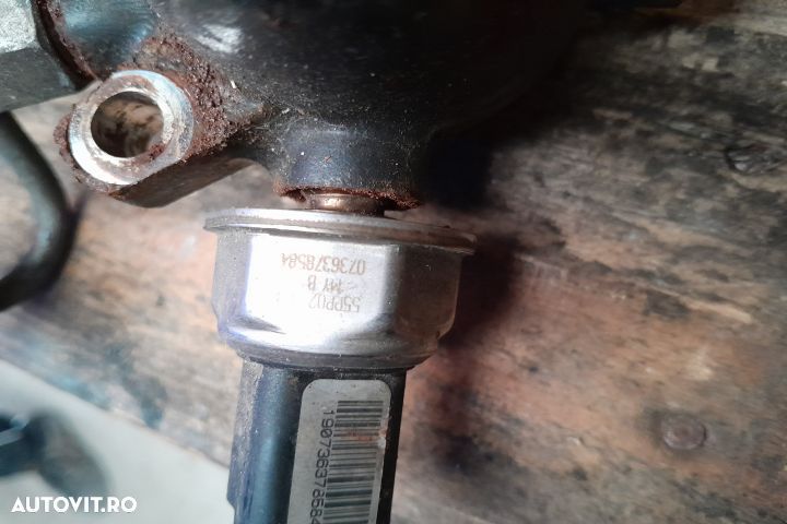 RAMPA INJECTOARE 2.0 TDCI 55PP02 MX1253 Ford Transit - 3