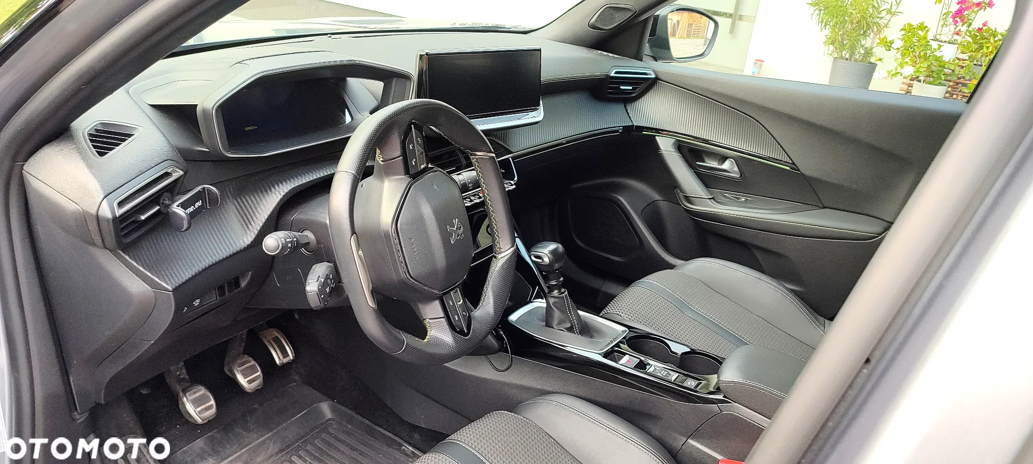 Peugeot 2008 1.5 BlueHDi GT S&S - 9