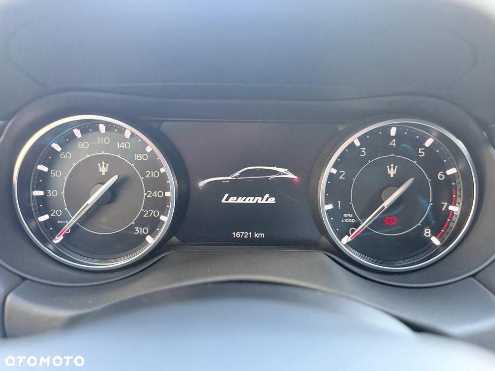 Maserati Levante Modena - 30