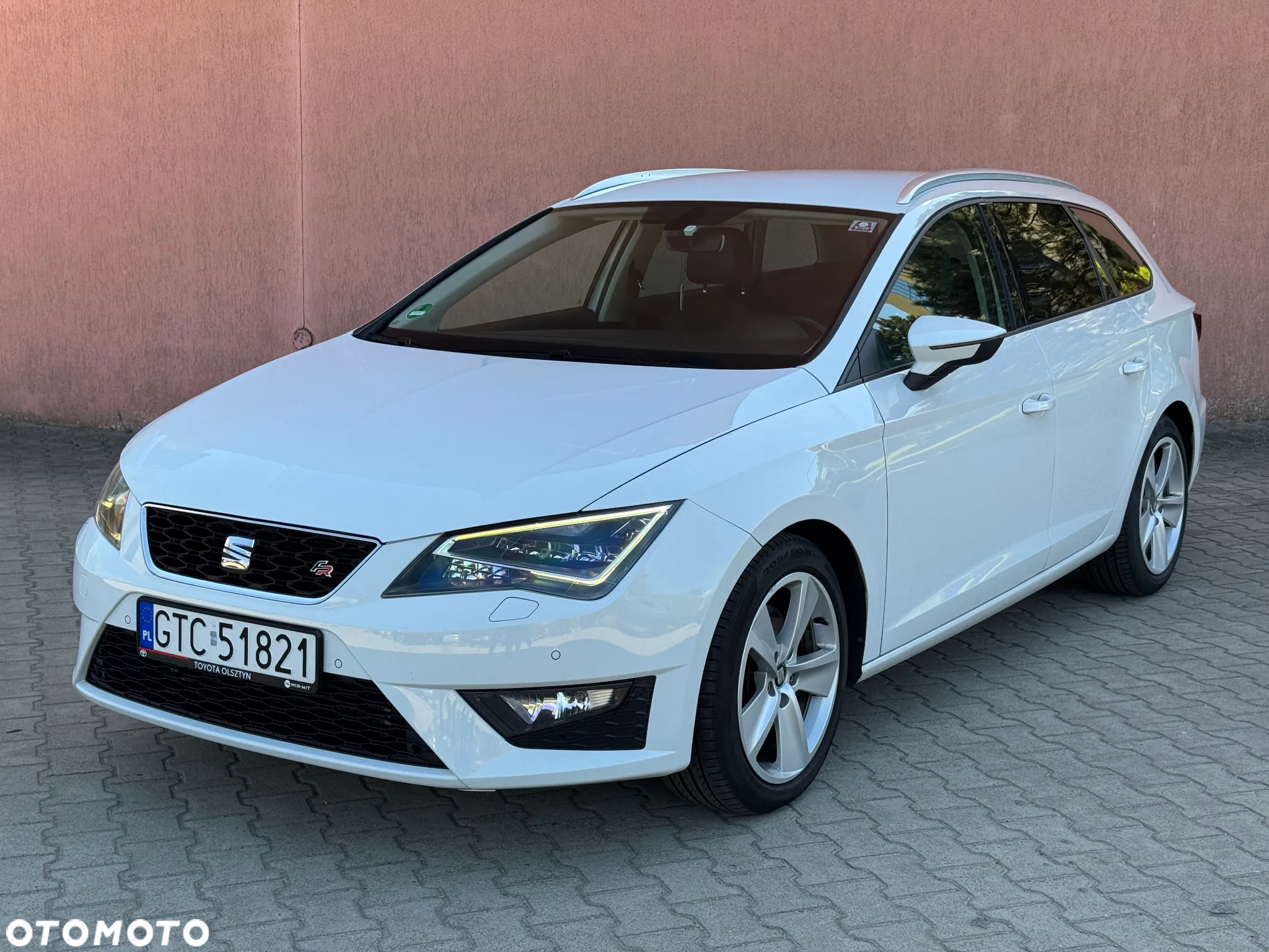 Seat Leon ST 2.0 TDI Start&Stop DSG FR - 2