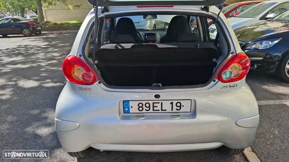 Toyota Aygo 1.0 Plus - 7