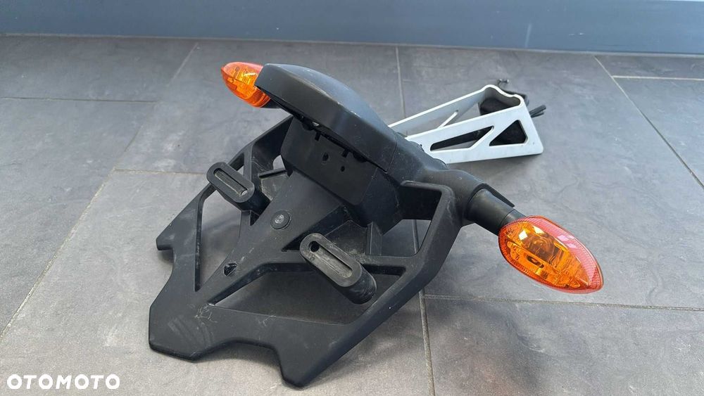 Mocowanie Tablicy Rejestracyjnej Ogon Yamaha YZF R1. 2009-11 [2136]