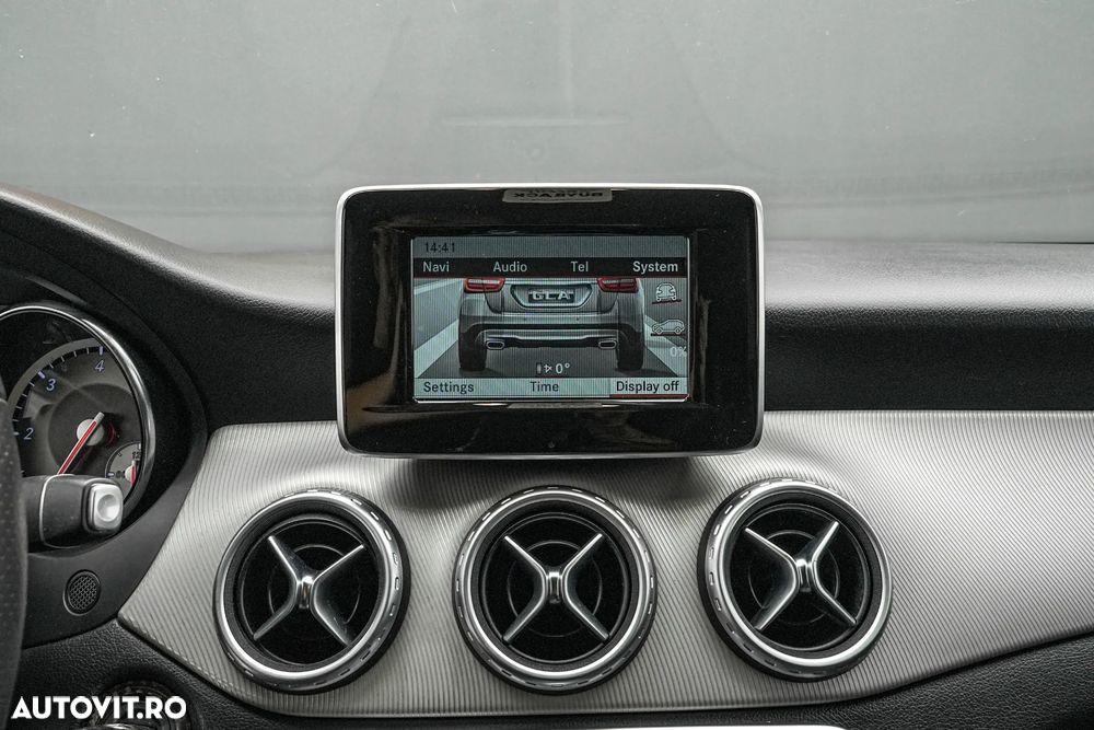 Mercedes-Benz GLA 220 CDI 4MATIC Aut. - 23