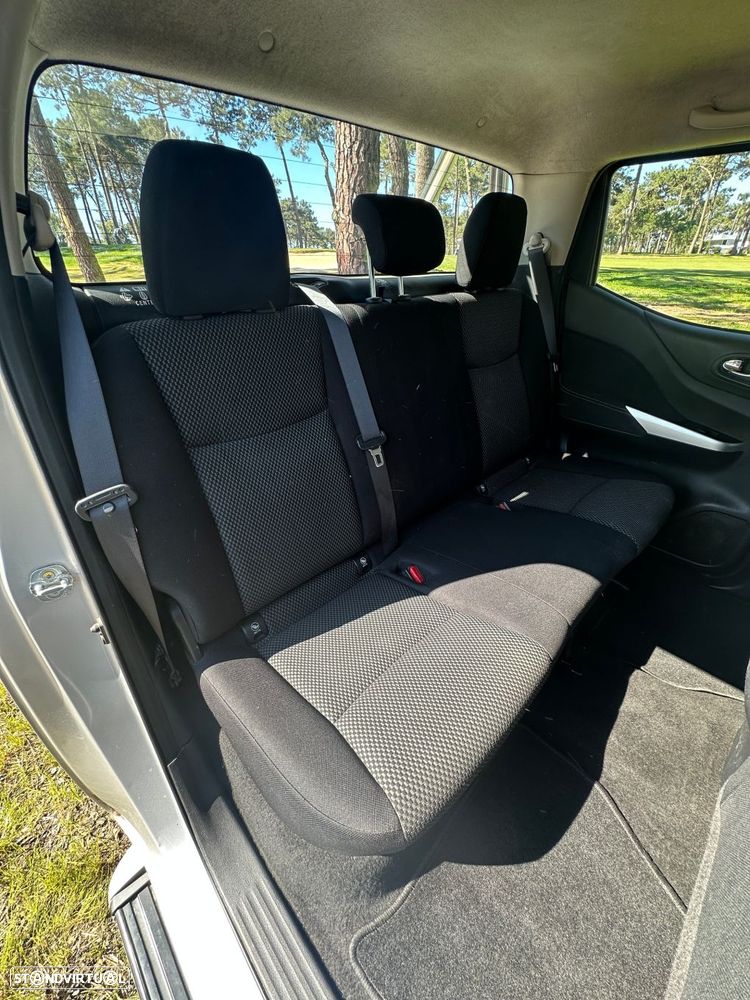 Nissan Navara 2.3 dCi CD 4WD Acenta - 16