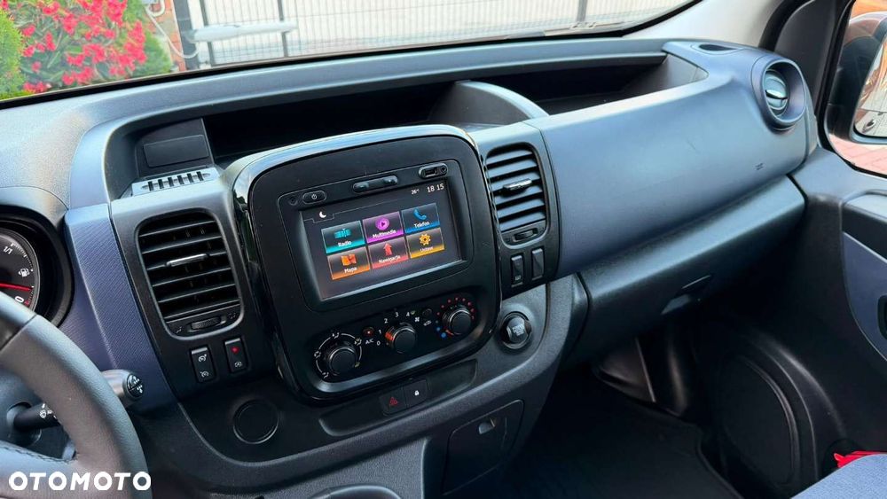 Opel Vivaro - 17