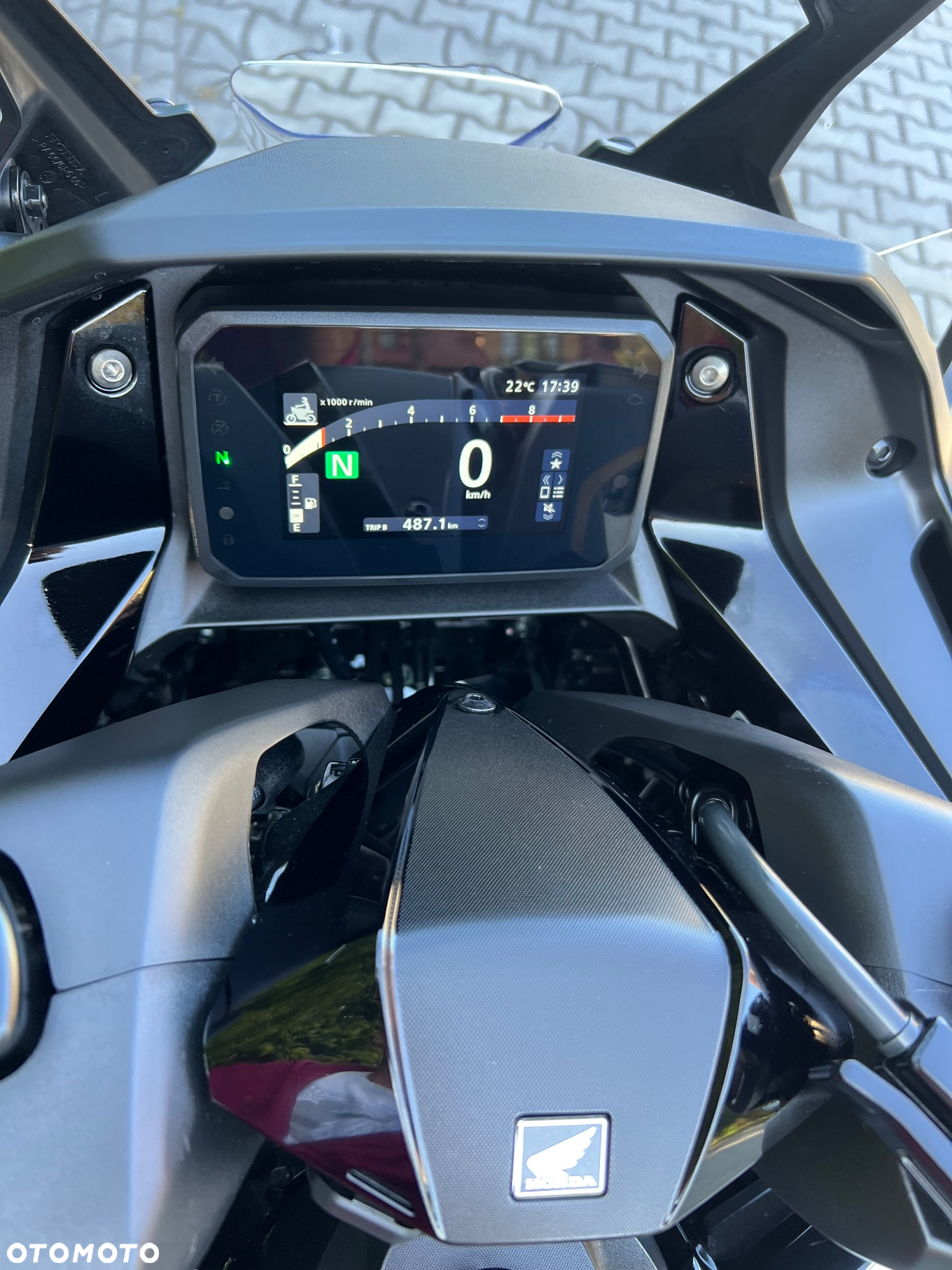 Honda NSS - 11