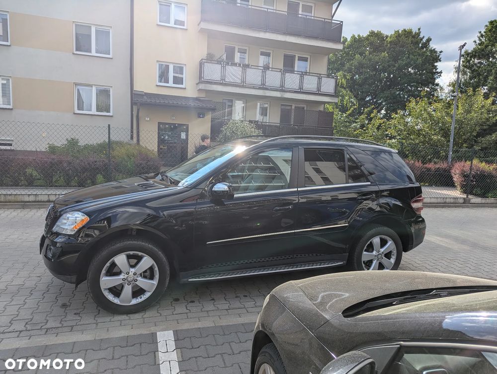 Mercedes-Benz ML - 6
