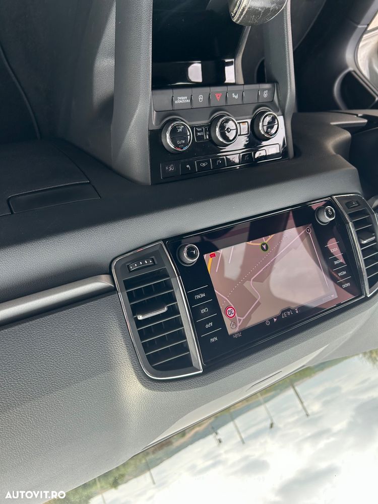 Skoda Karoq 2.0 TDI 4X4 DSG Ambition - 6