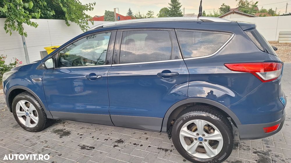 Ford Kuga 2.0 TDCi 4WD Trend - 3
