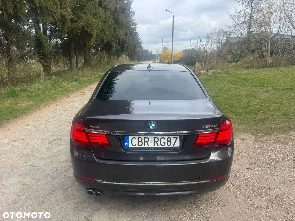 BMW Seria 7 730d xDrive - 15